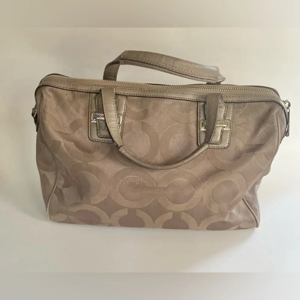 Coach Bag - Picture 6 of 10